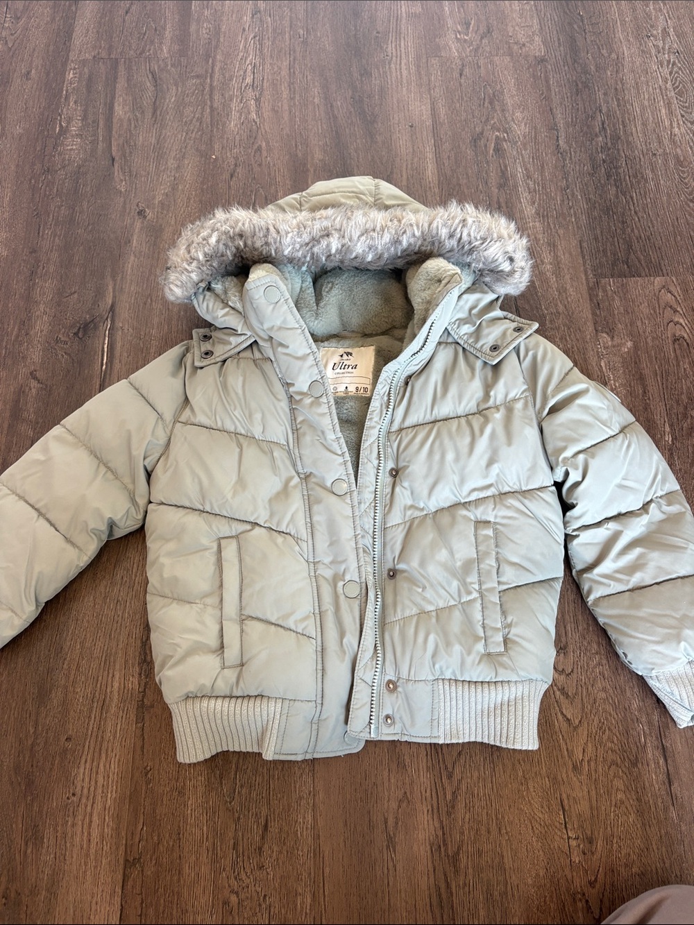 Abercrombie & Fitch Kids Light Gray Puffer Jacket with Faux Fur Hood